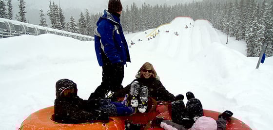 15 Winter Family Activities to Own the Cold