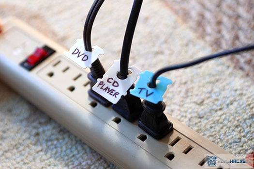 keep cords organized with bread bag labels