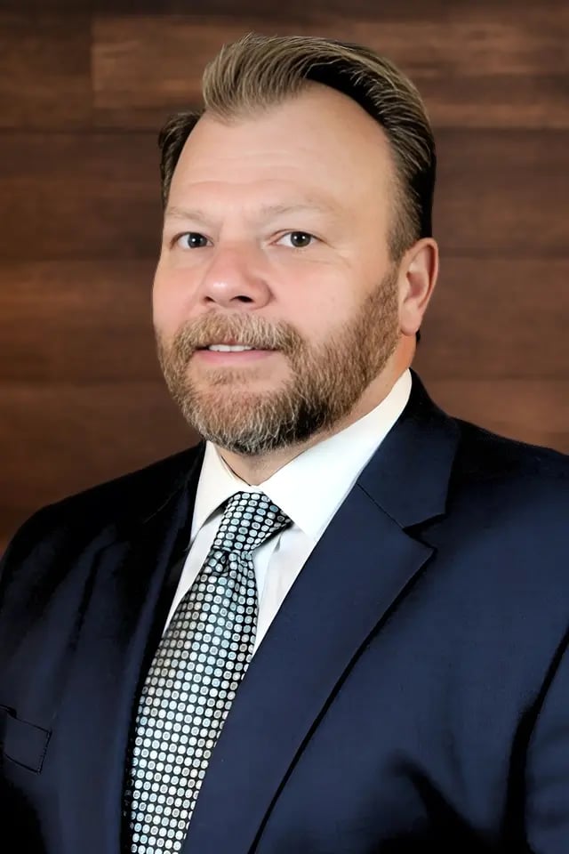 Toby Lagle Headshot